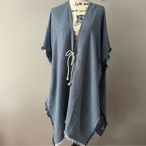 Nordstrom Treasure and bond fringe trim Cape wrap poncho One size Blue